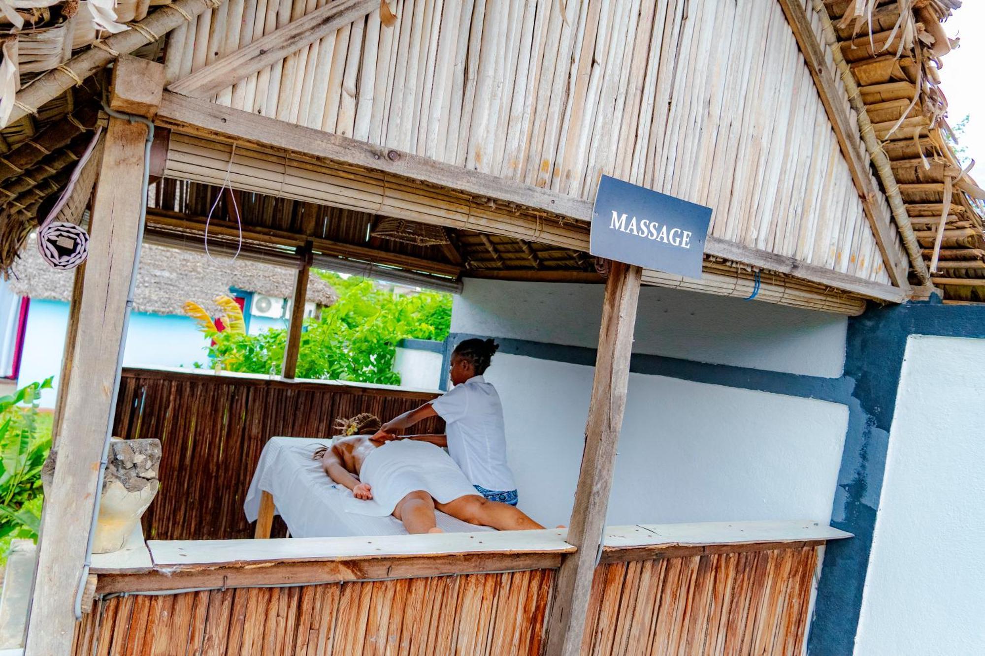Villa Mia Nosy Be Exterior photo